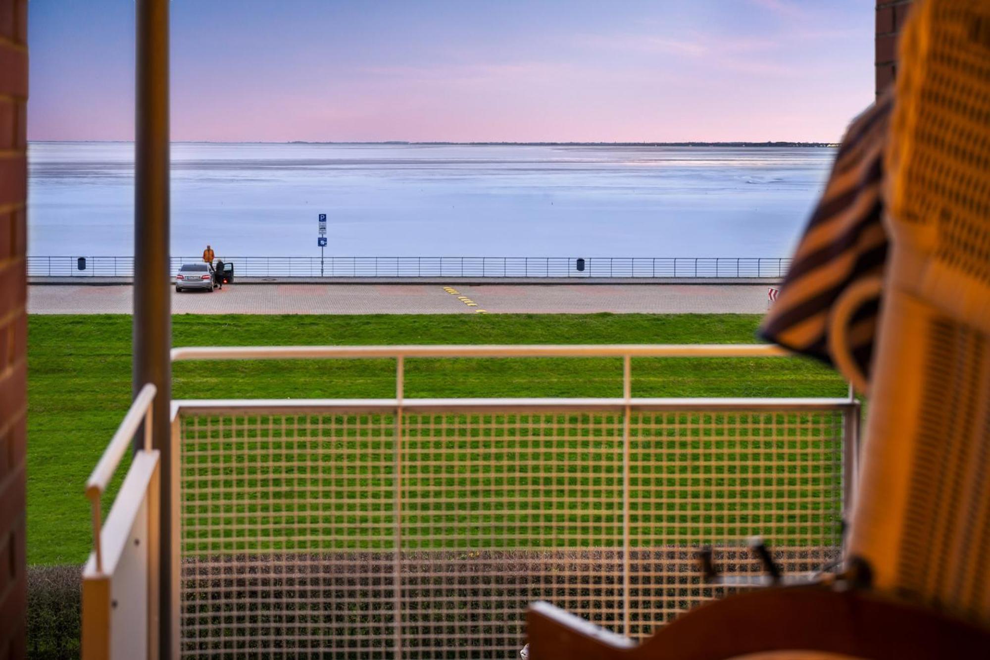 Strand-Apartment, Strandkorb, Meeresrauschen, Parkplatz 威廉港 外观 照片